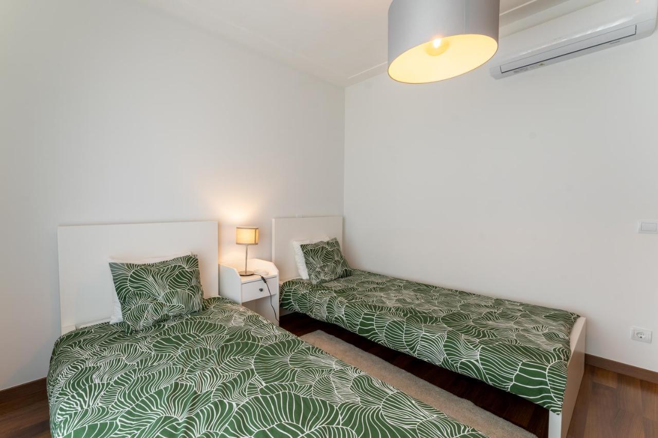 T3 North Wave Apartment Nazaré Exteriör bild